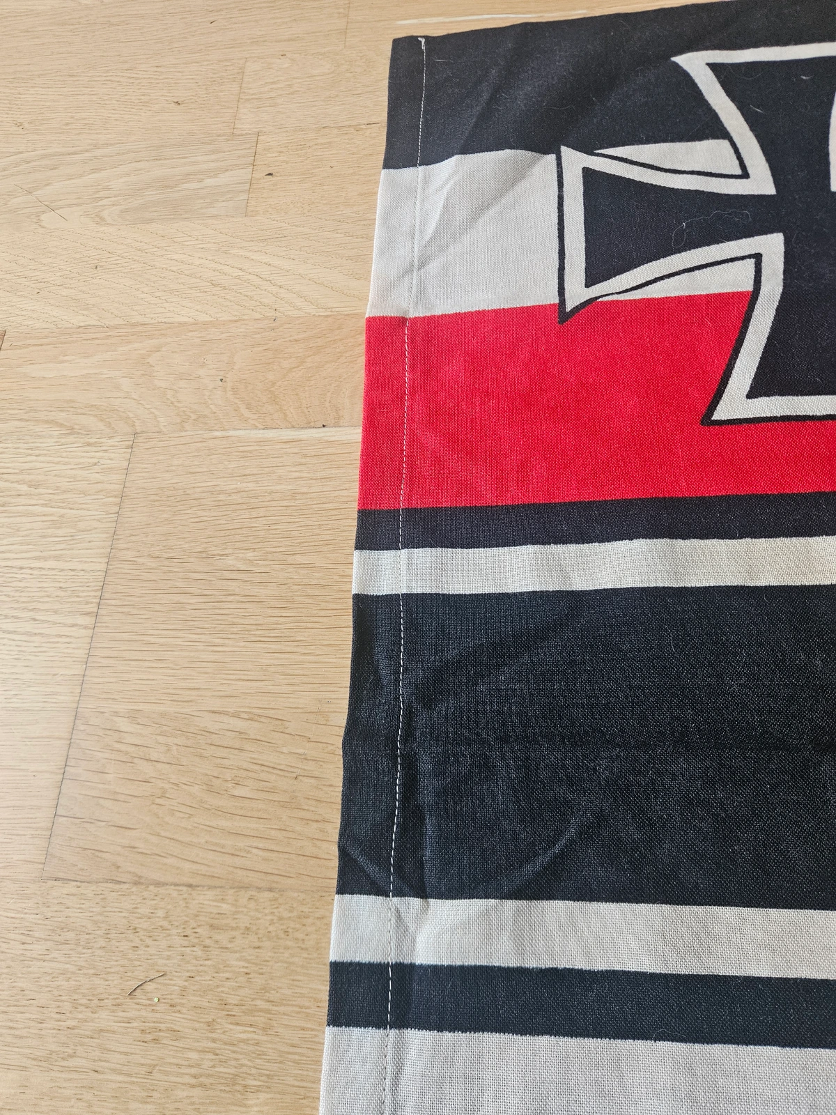 Hoist sleeve — later conversion with machine stitching