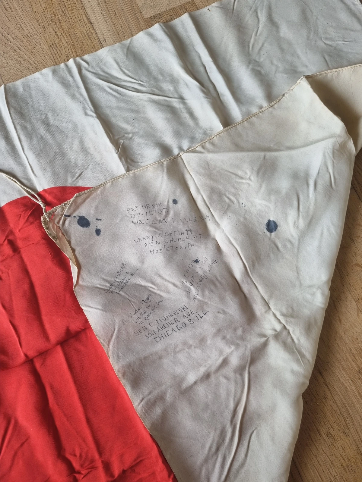Hem and stitch; silk warp; residual ink trace at margin