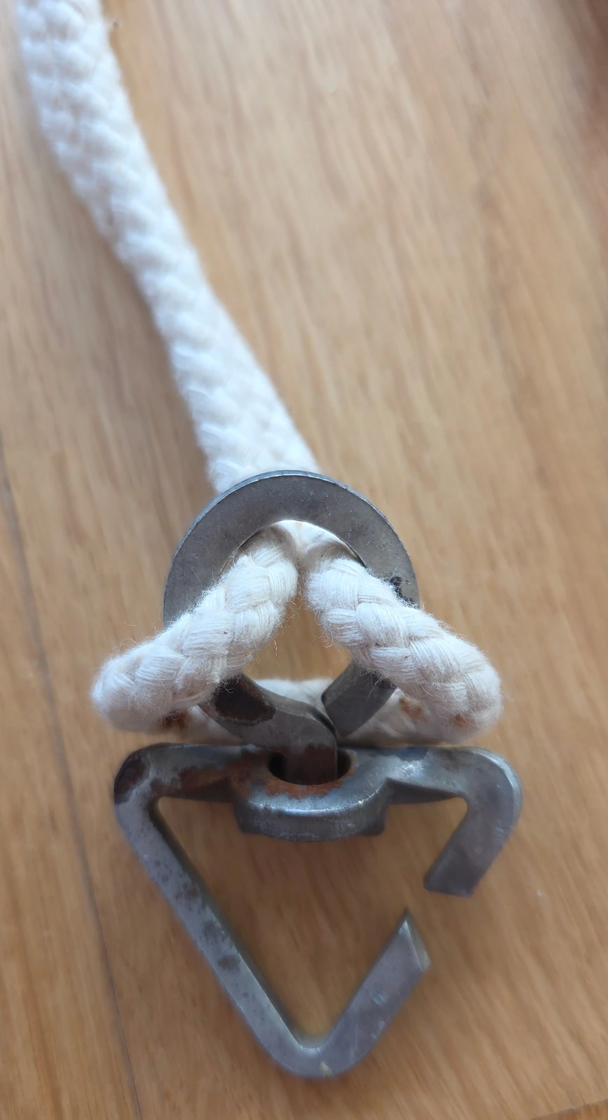 Lower triangular snap hook and halyard ring