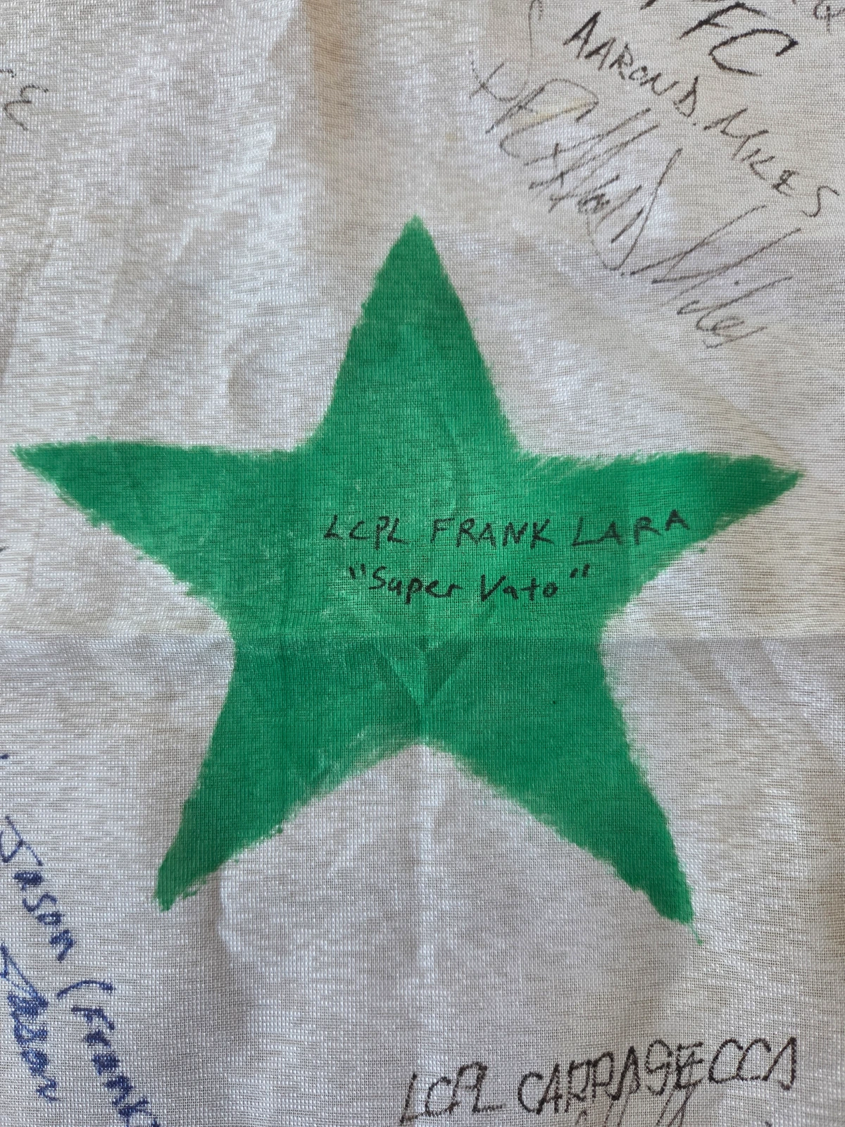 Green star applied to the obverse of FG-061