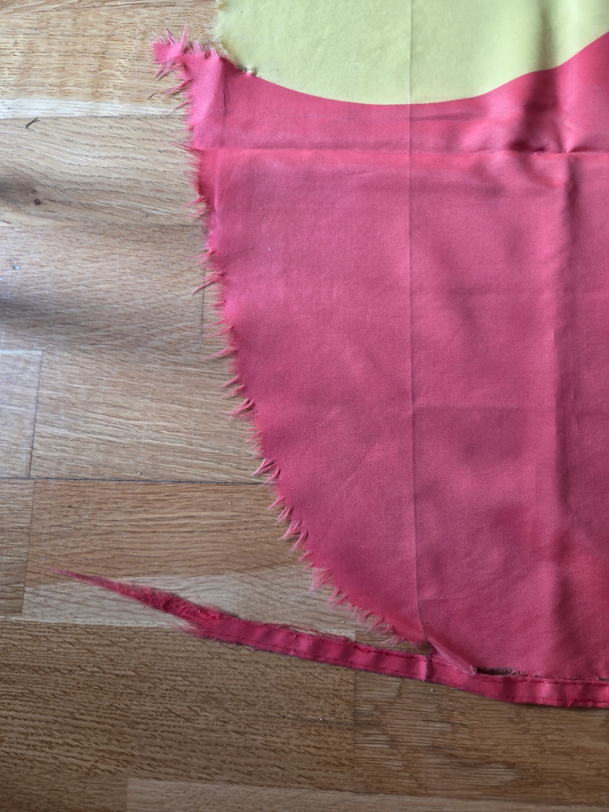 Lower fly damage and detached lower hem of FG-062