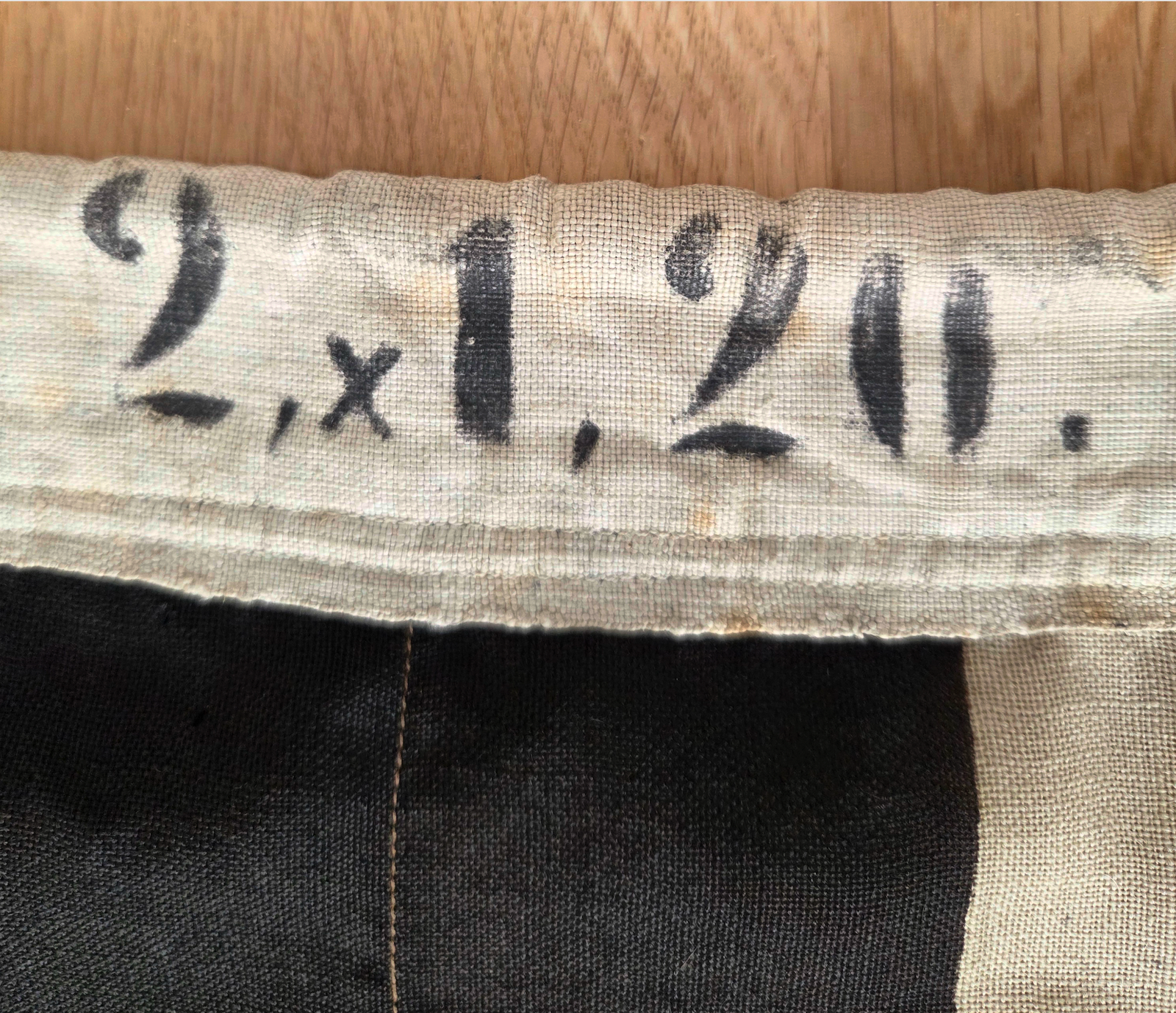 2 × 1,2 m size marking on FG-065