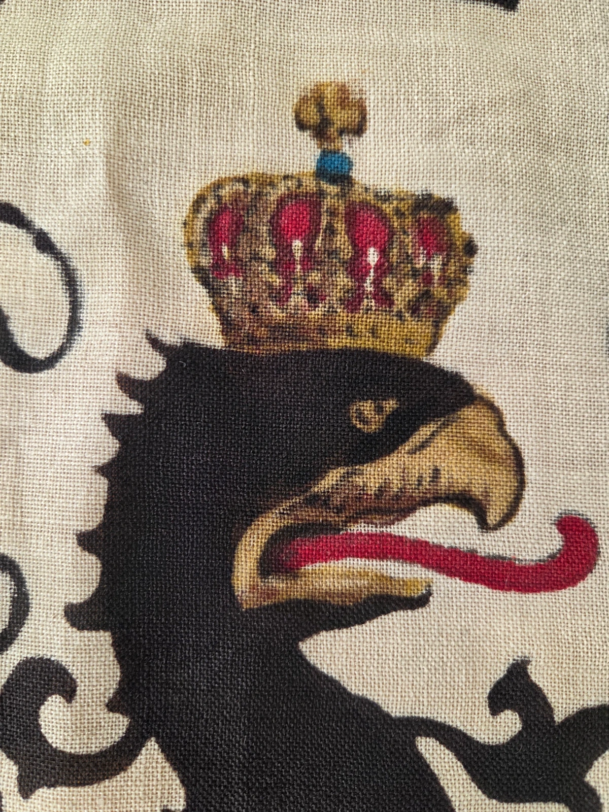 Head and crown of the Prussian eagle on FG-065