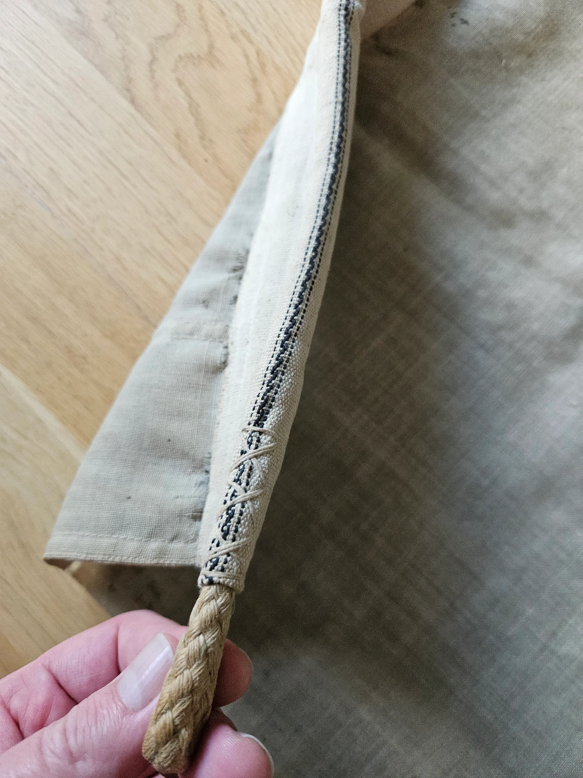 Naval rope hoist and stitching