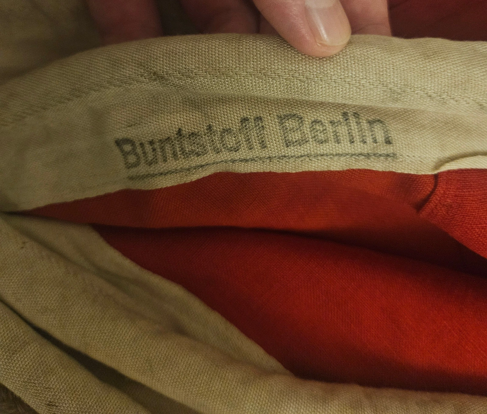 Hoist stamp: “Buntstoff Berlin” – a known and reliable supplier of Kriegsmarine banners and textiles.