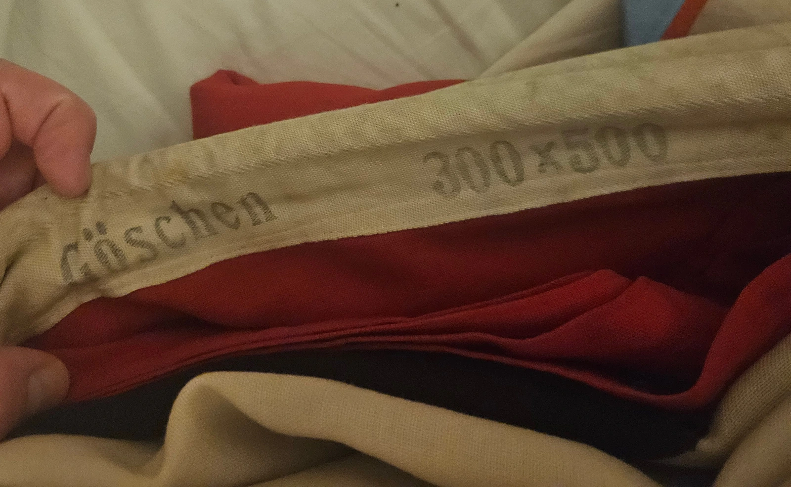 Designation stamped on hoist: “Göschen” and “300 × 500”. This confirms official sizing and intended naval use.