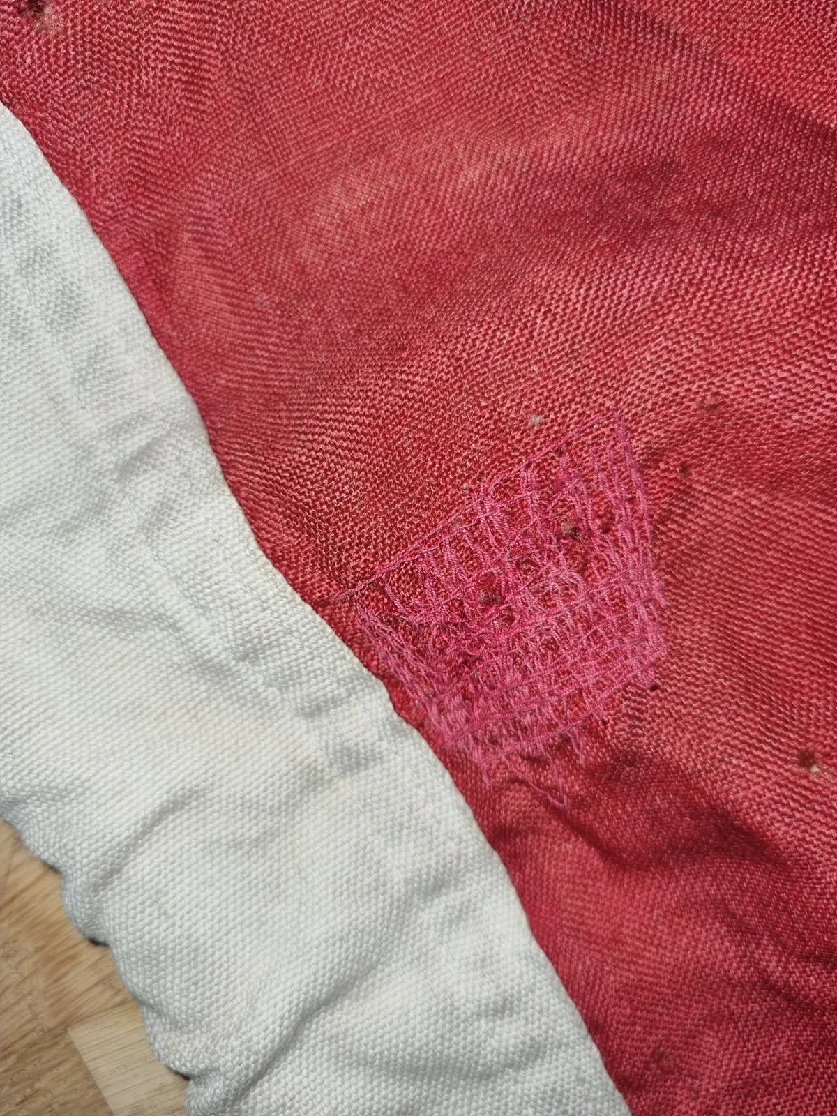 Machine-stitched field repair on wool