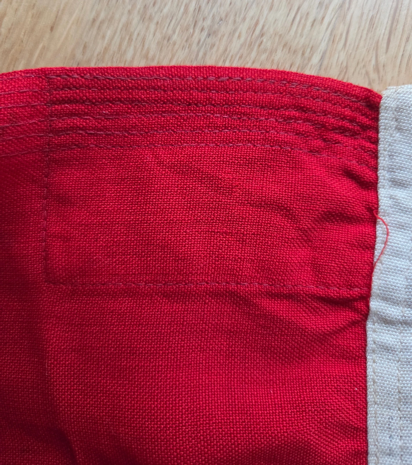 Bunting weave — wool texture and thread gauge