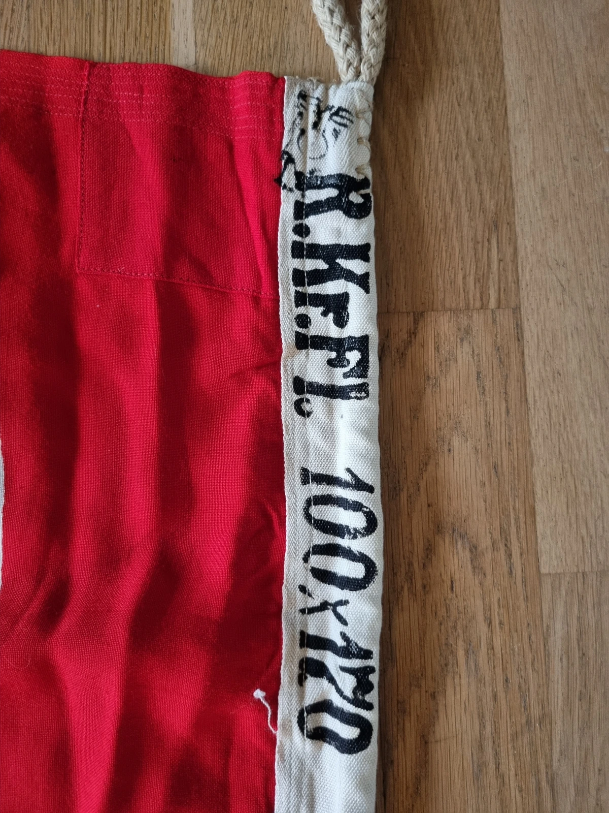 Size marking and eagle-over-M