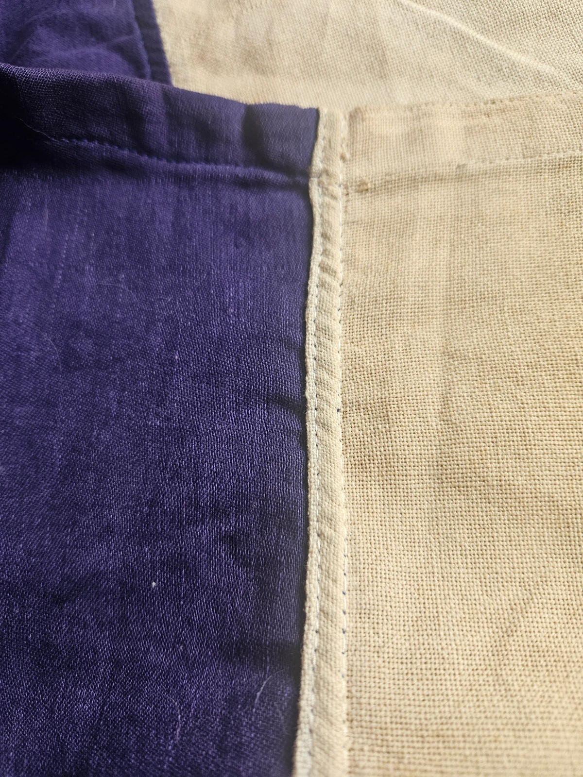 Join between blue and white