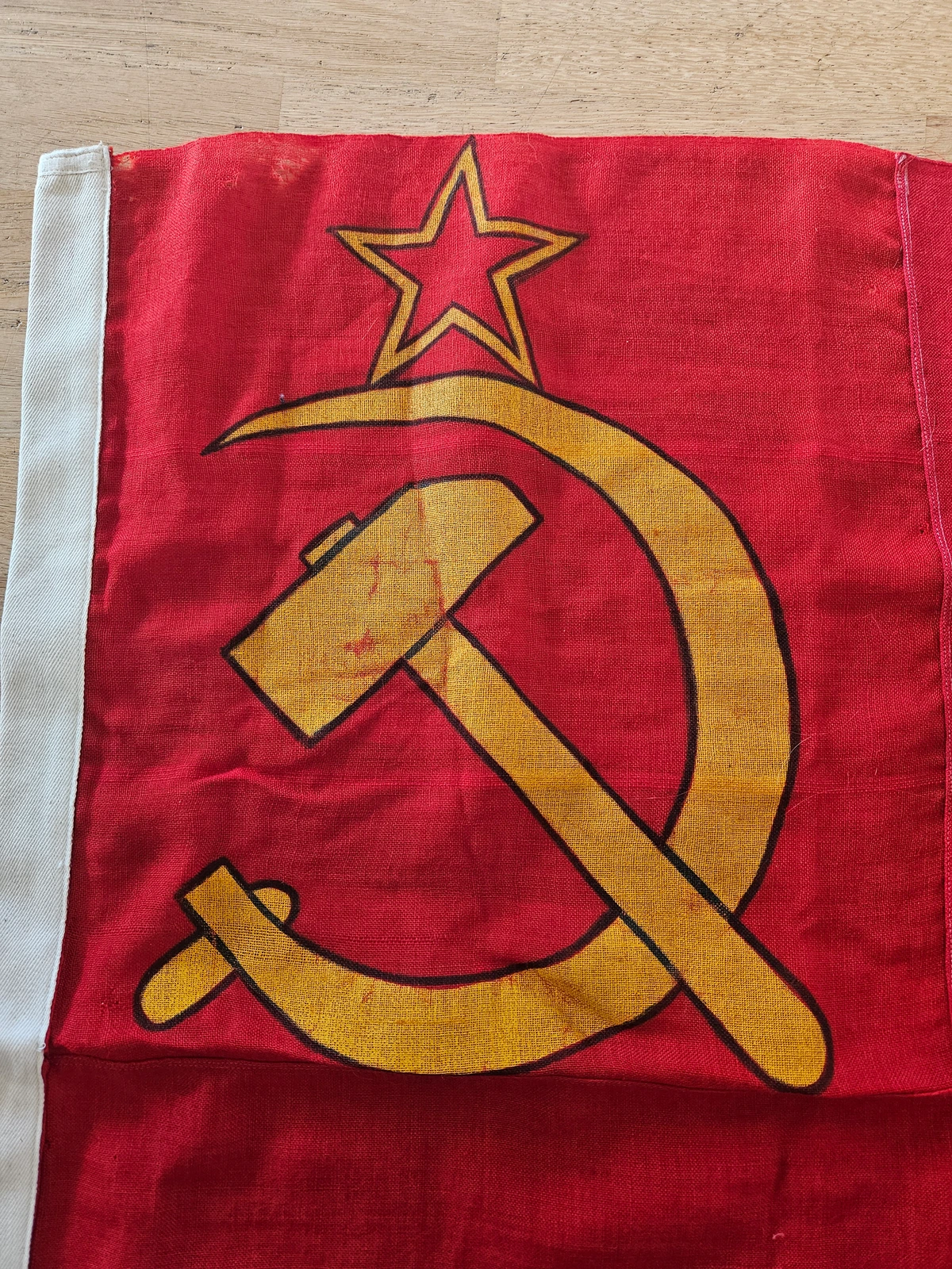 Detail of hammer and sickle